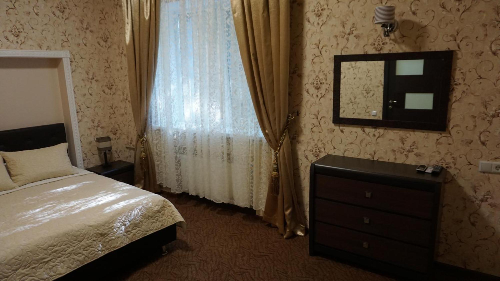 Happy Cat Hotel Odesa Room photo