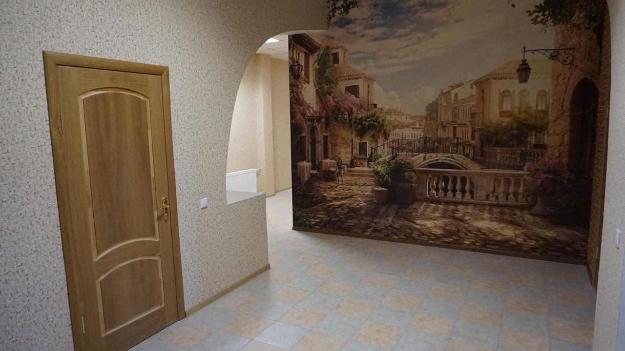 Happy Cat Hotel Odesa Exterior photo