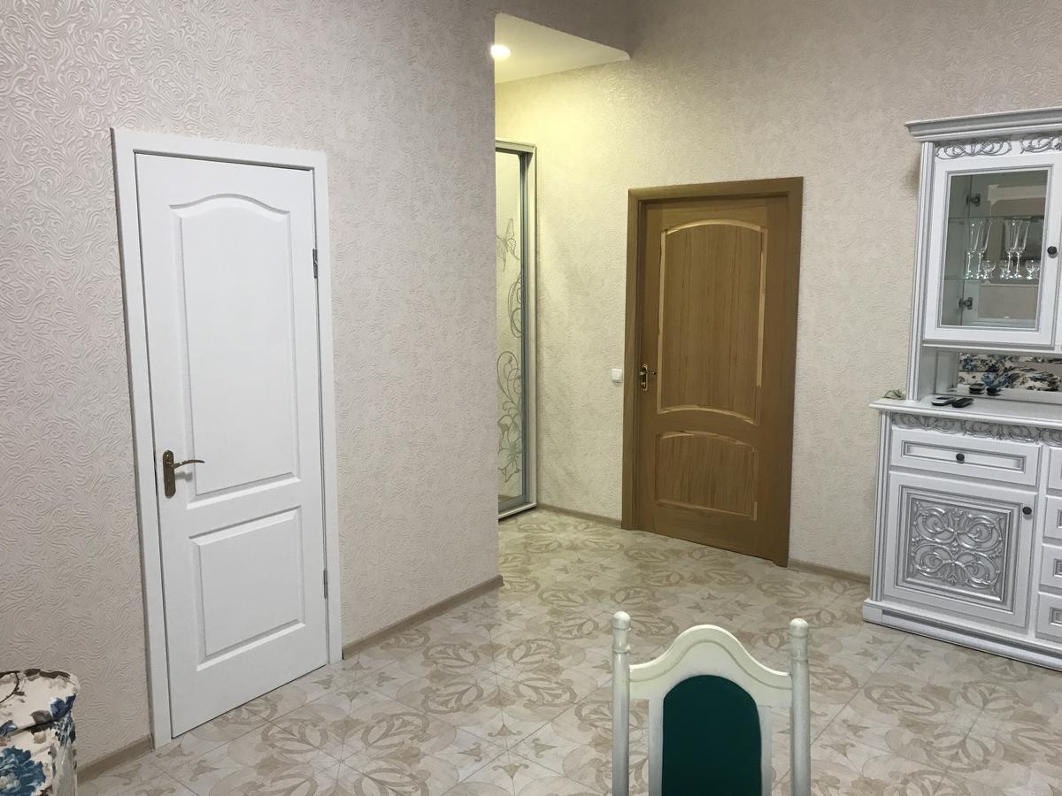 Happy Cat Hotel Odesa Exterior photo